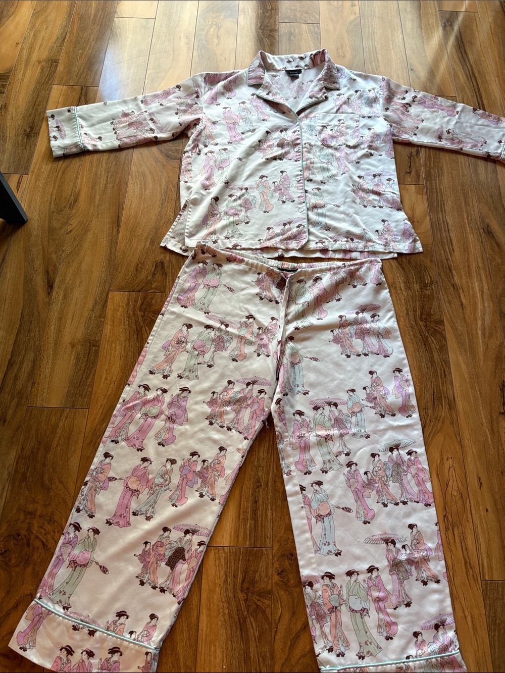 Natori kimono themed pajamas